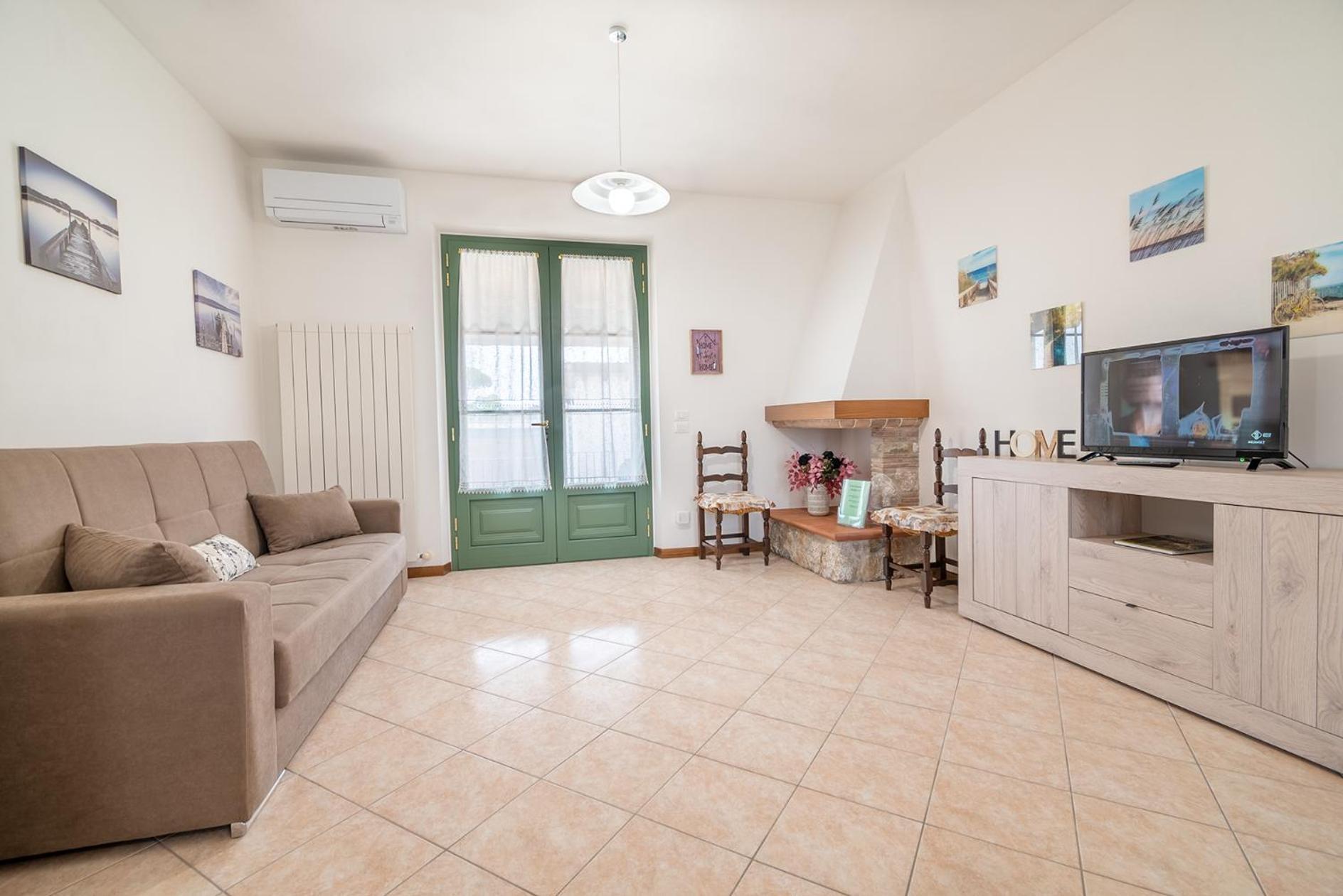 Casa Vacanze Dalla Ci Capezzano Pianore Ngoại thất bức ảnh