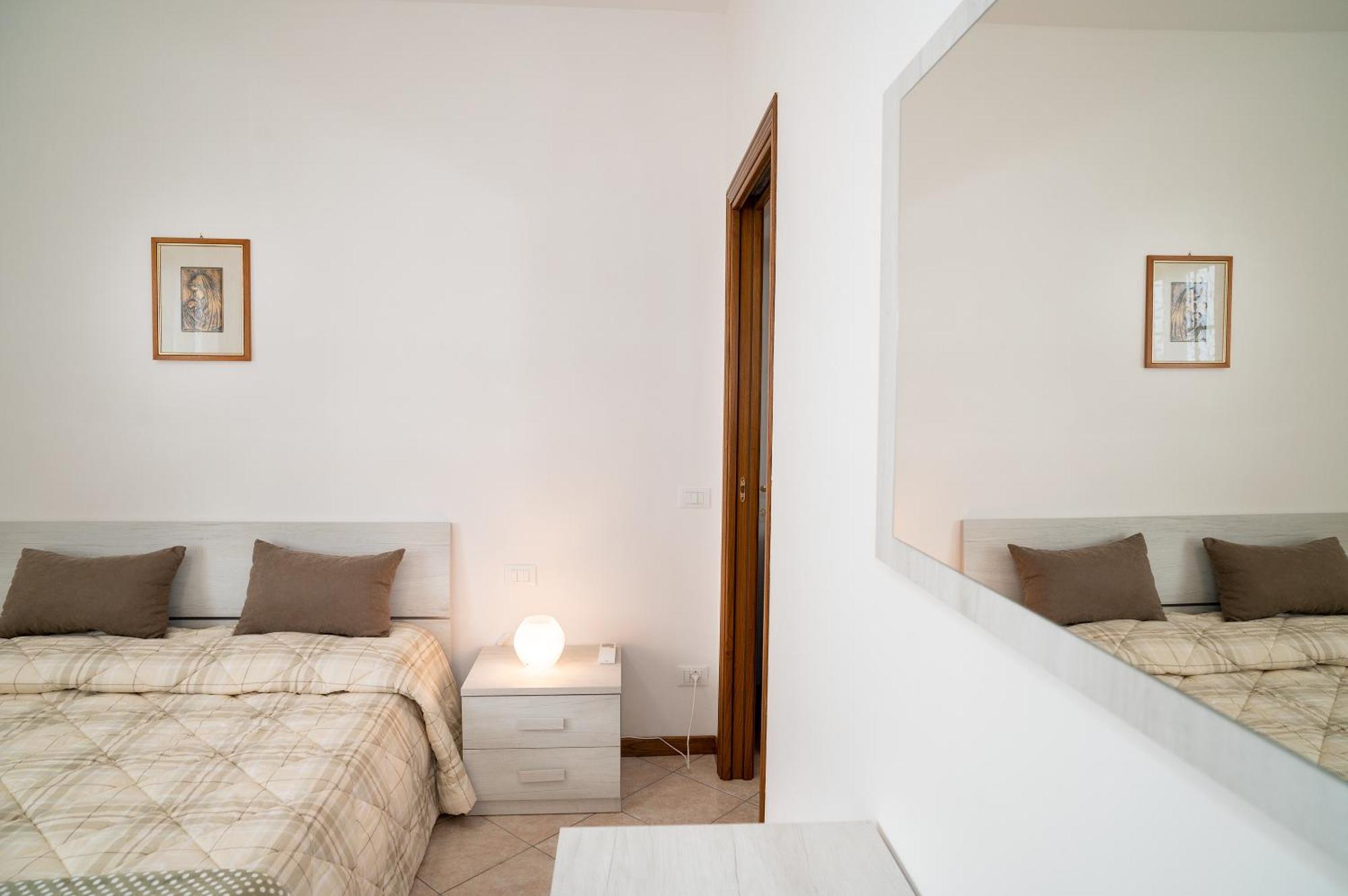 Casa Vacanze Dalla Ci Capezzano Pianore Ngoại thất bức ảnh