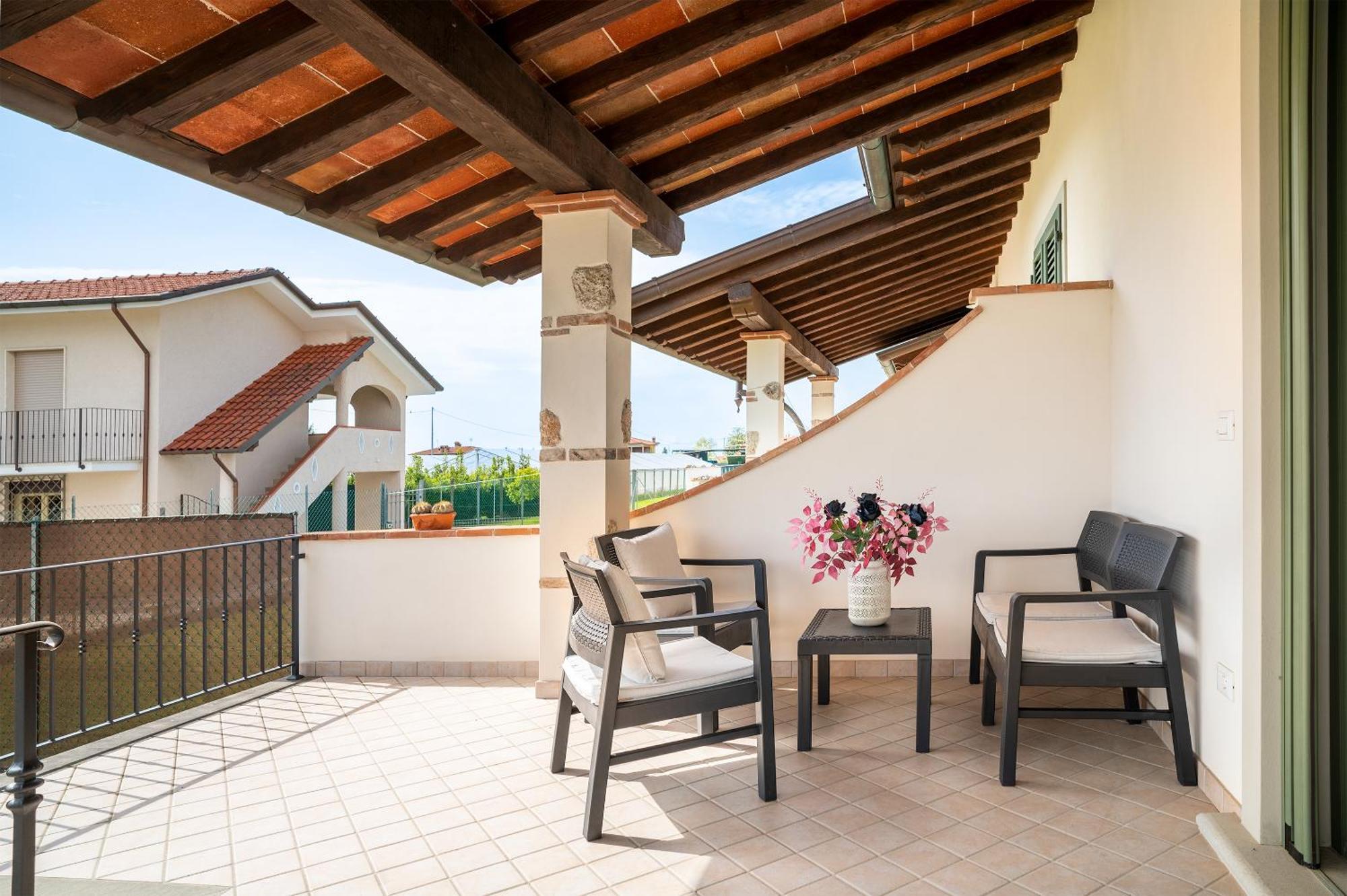 Casa Vacanze Dalla Ci Capezzano Pianore Ngoại thất bức ảnh